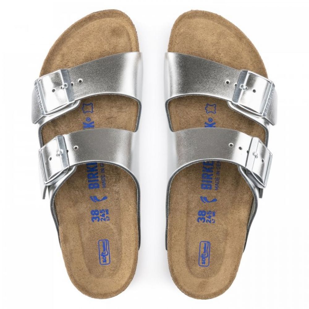 Birkenstock Women&#39;s Arizona Softbed Leather in Metallic Silver (Narrow Width)