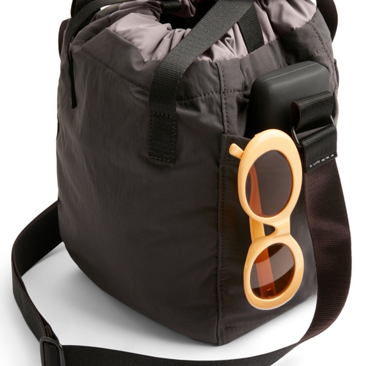 Bellroy Cinch Bucket Bag