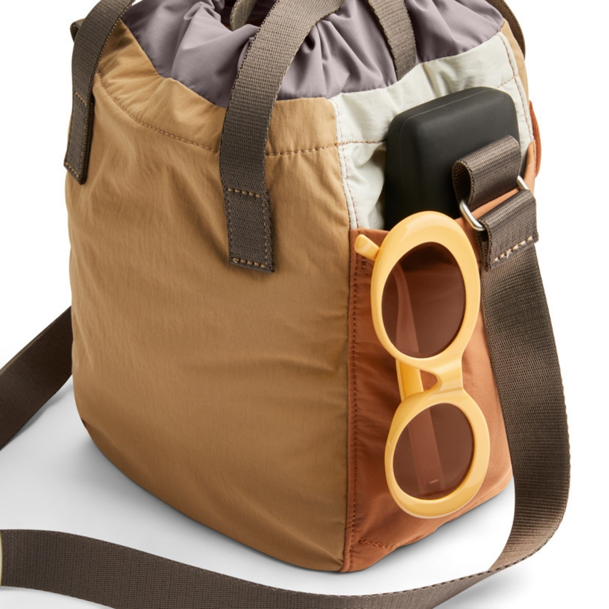 Bellroy Cinch Bucket Bag