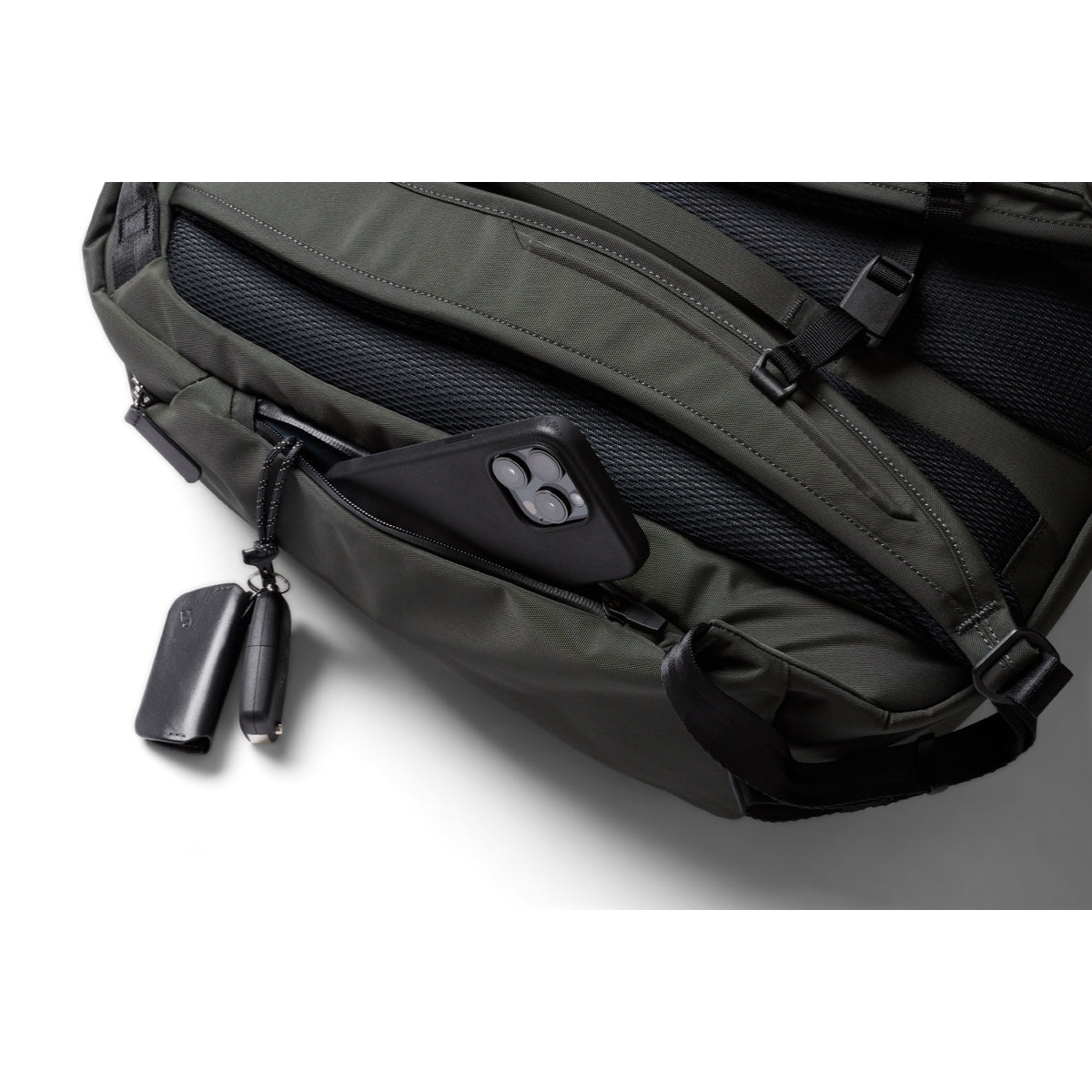 Bellroy Transit Workpack Pro 22L