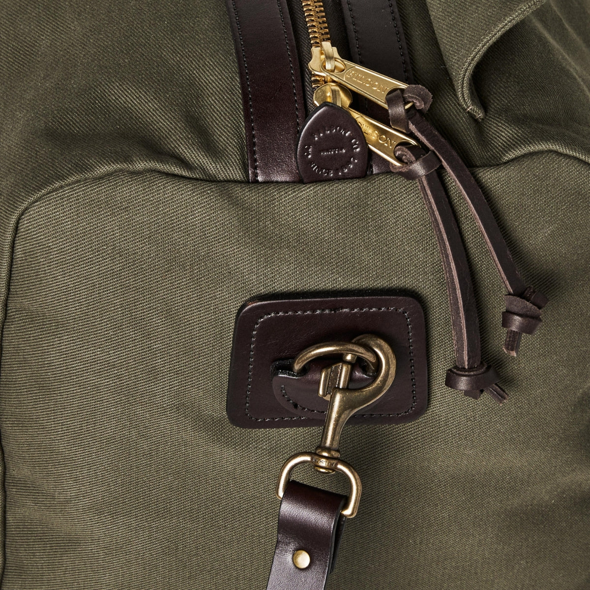 Filson Medium Rugged Twill Duffle Bag