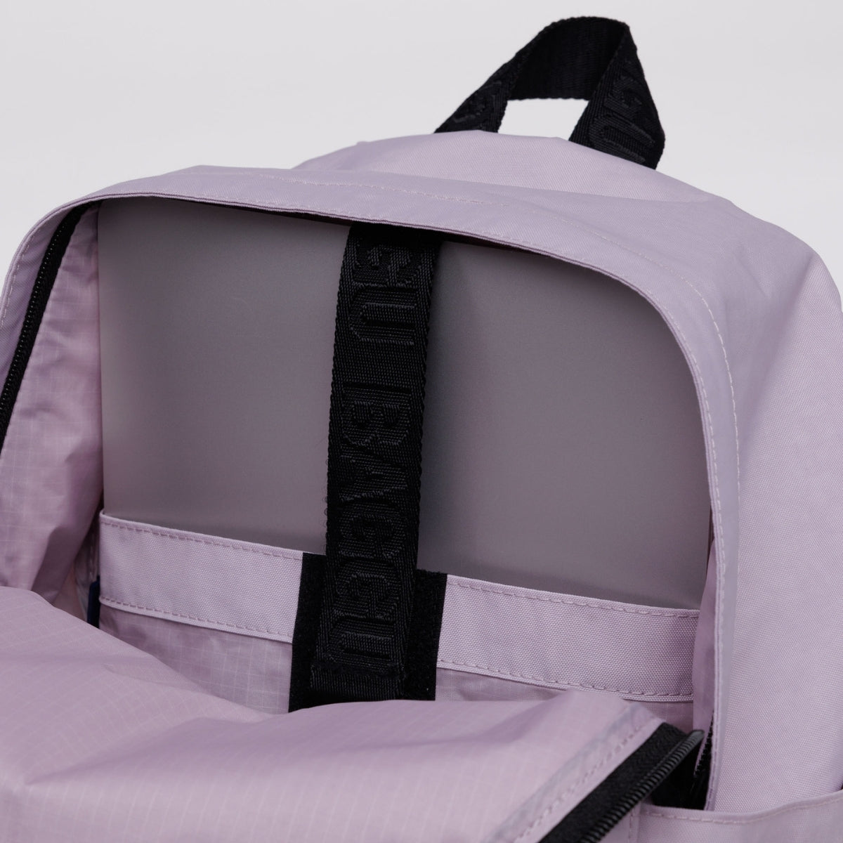 Baggu Medium Nylon Backpack