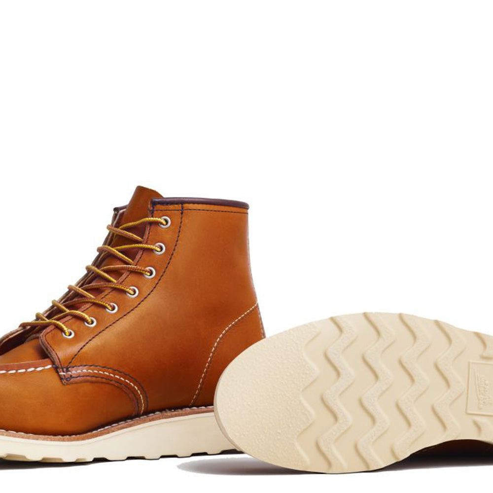 Red Wing Women&#39;s Classic Moc 3375 in Oro Legacy (B Width)