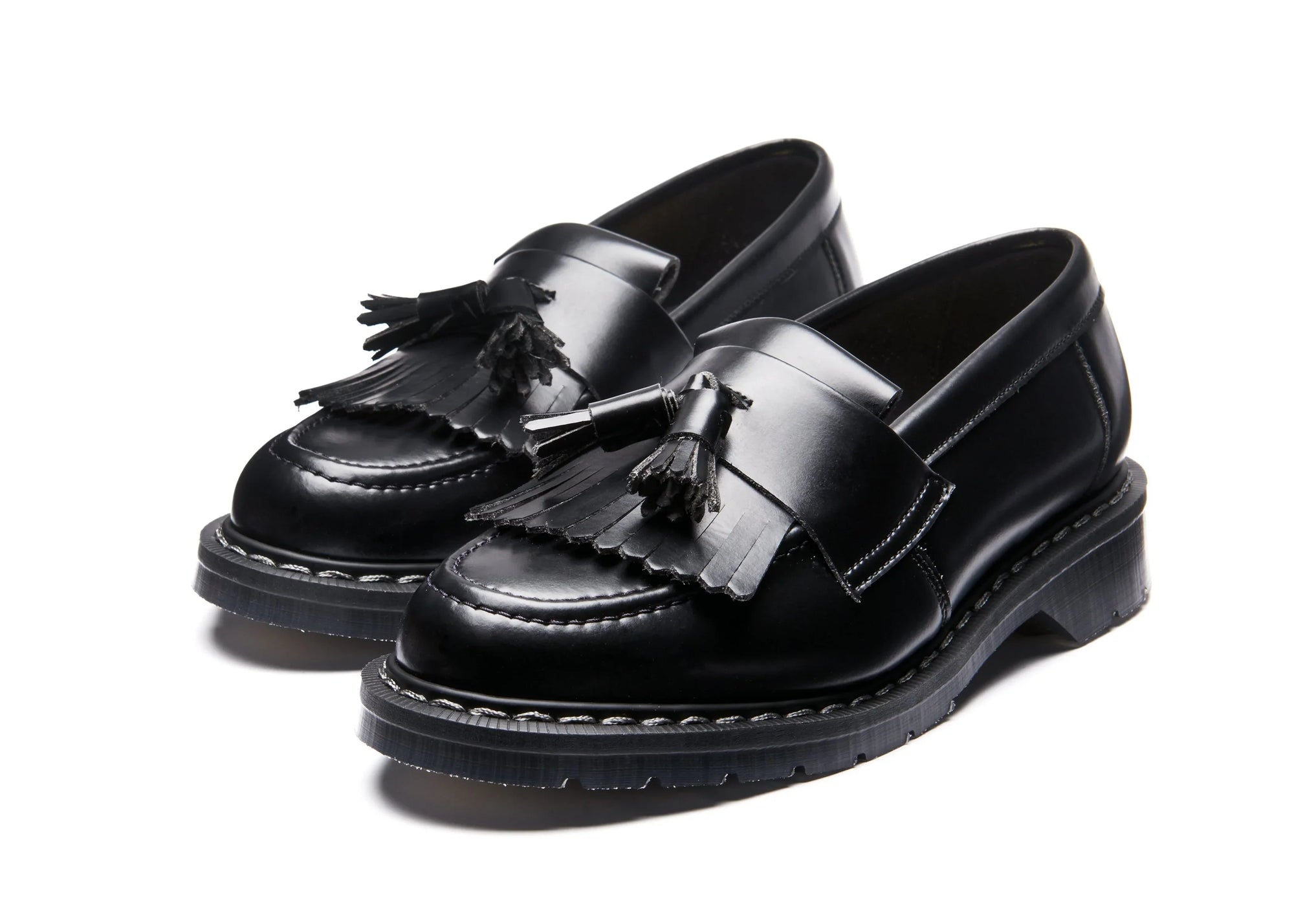 Solovair Tassel Loafer in Black Hi-Shine