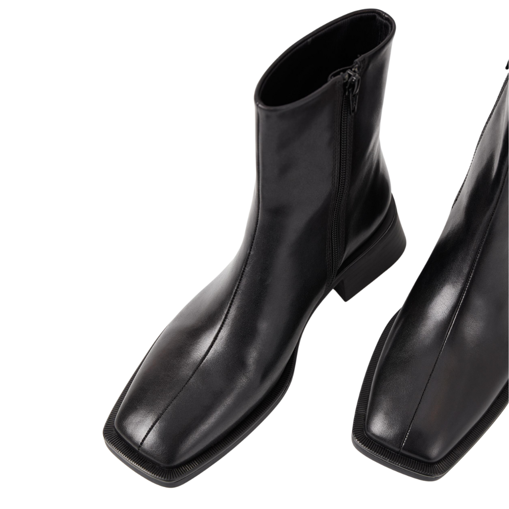 Vagabond Women&#39;s Blanca Boots in Black Leather