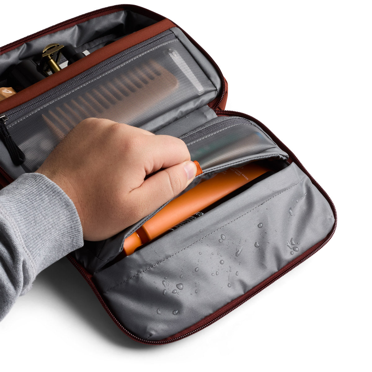 Bellroy Hanging Toiletry Kit