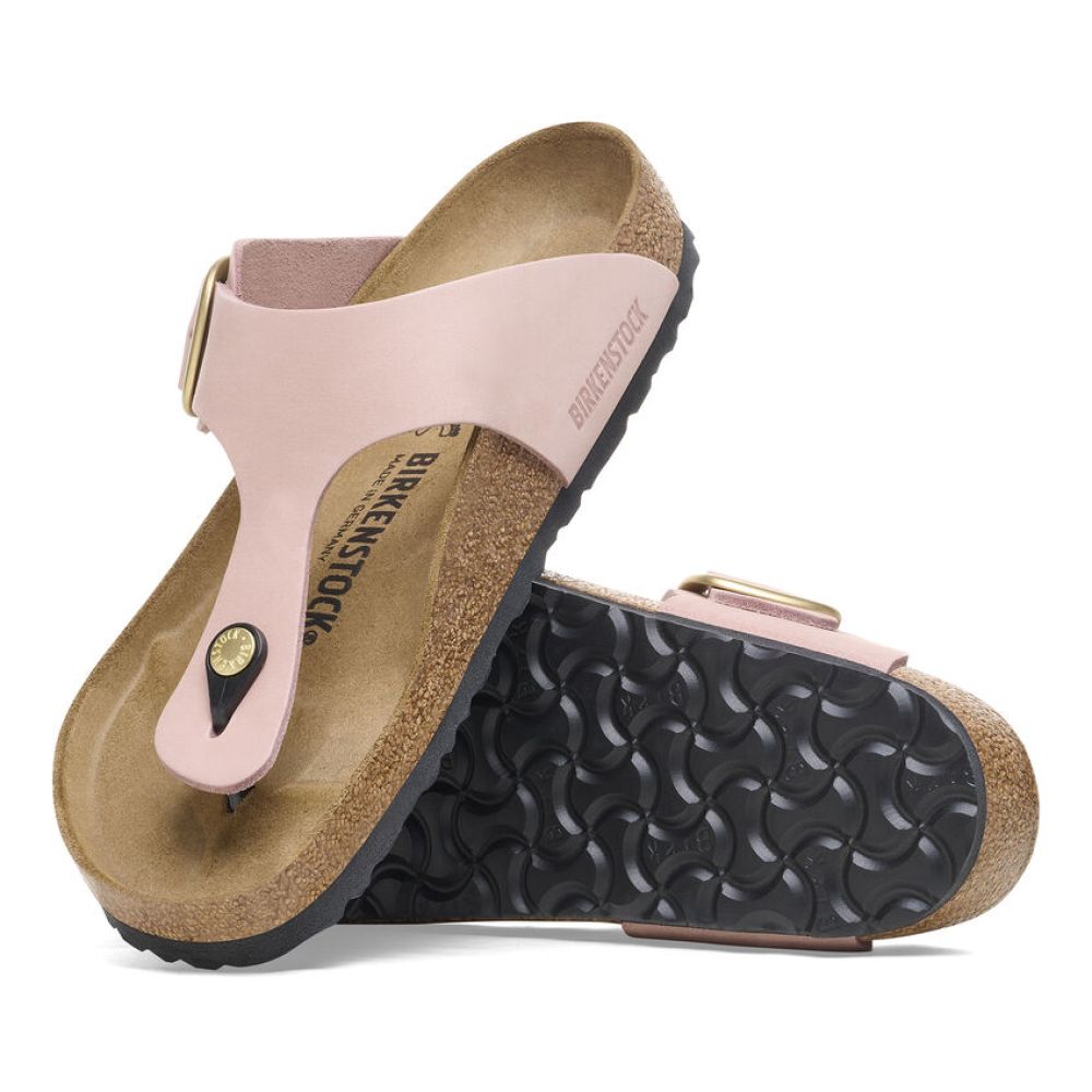 Birkenstock Women&#39;s Gizeh Big Buckle Nubuck Leather in Soft Pink