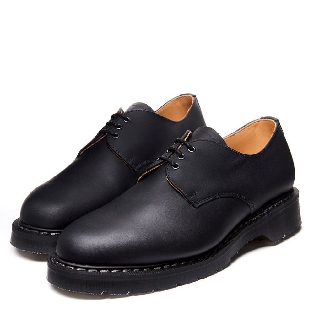 Solovair Gibson Shoe in Black Greasy