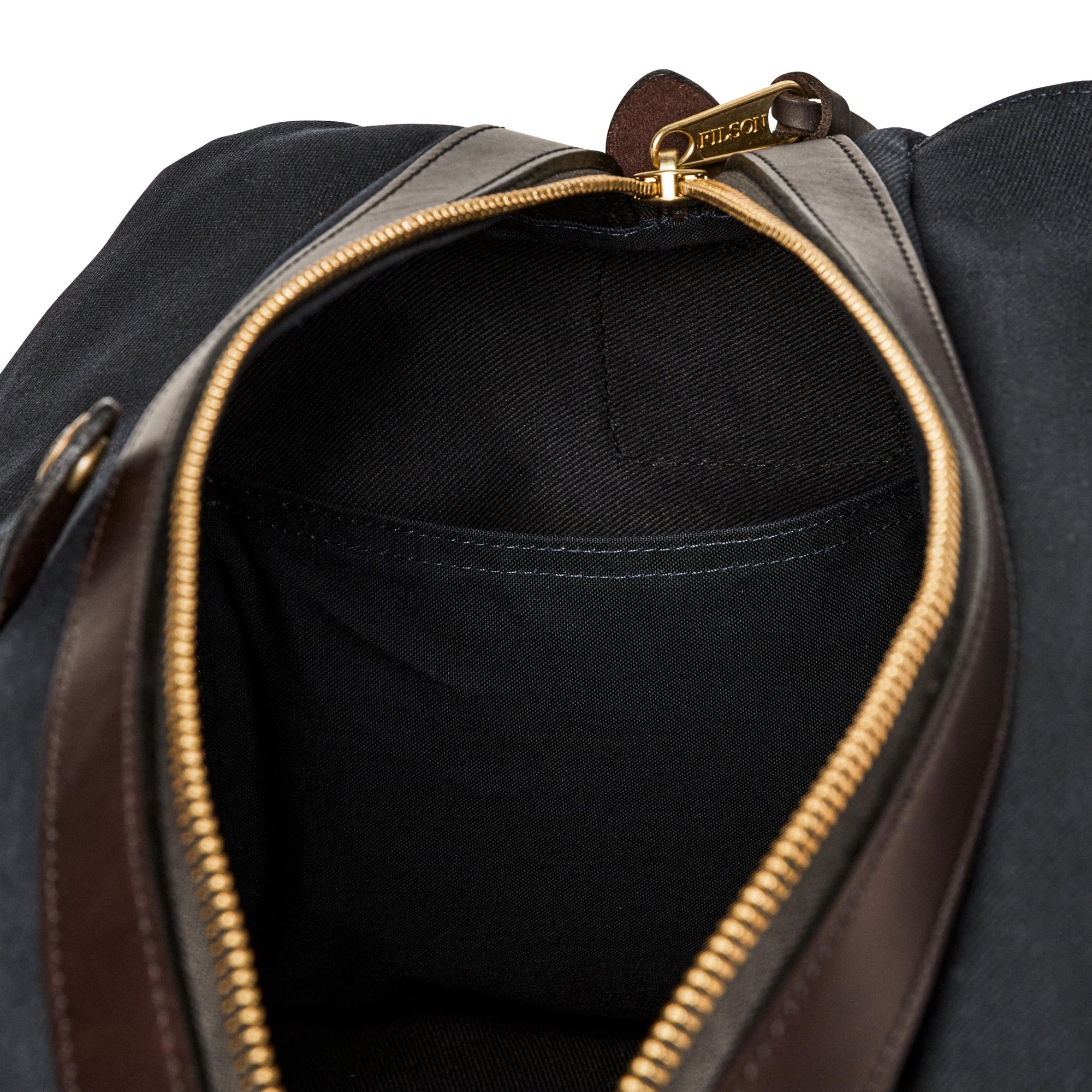 Filson Medium Rugged Twill Duffle Bag