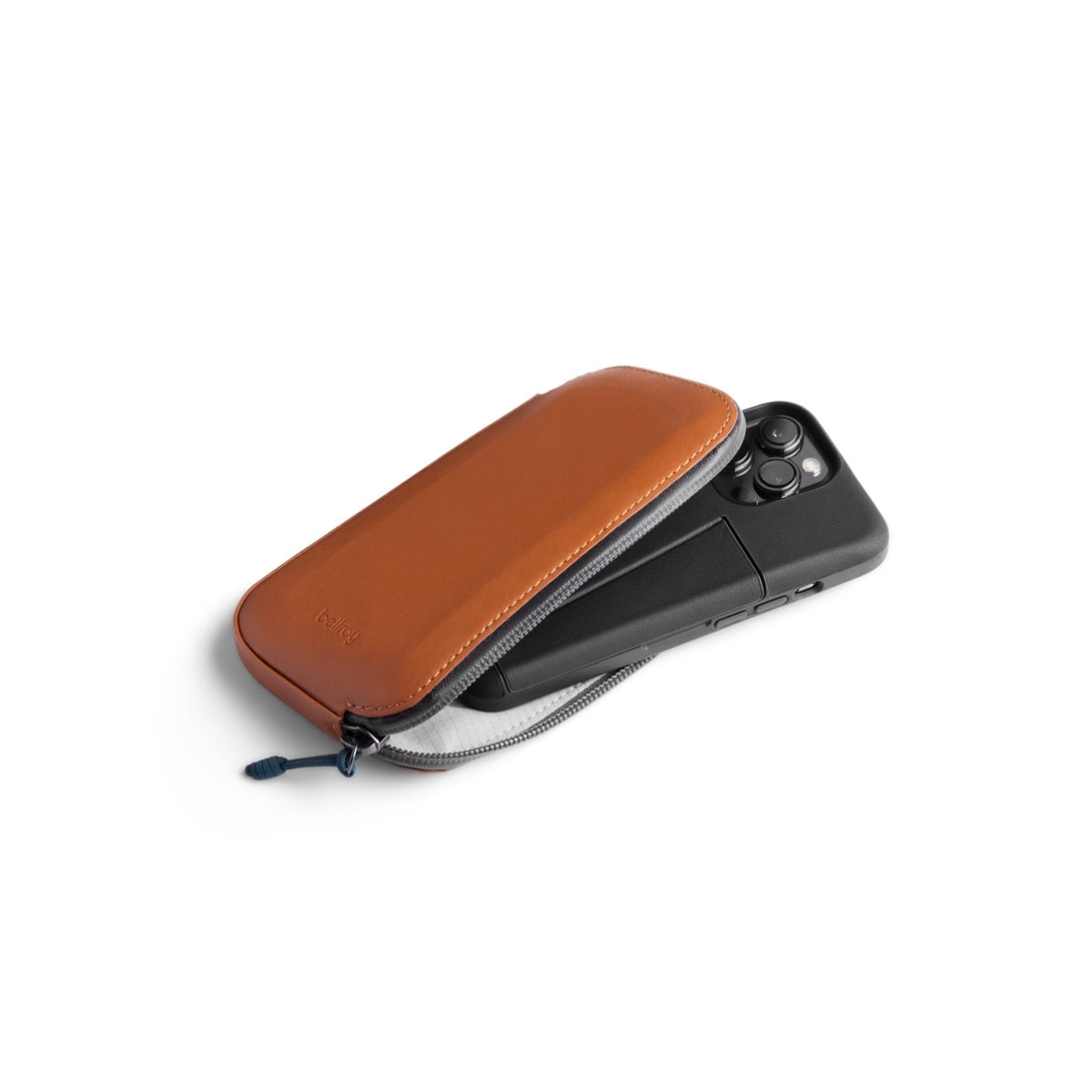 Poche pour téléphone toutes conditions Bellroy