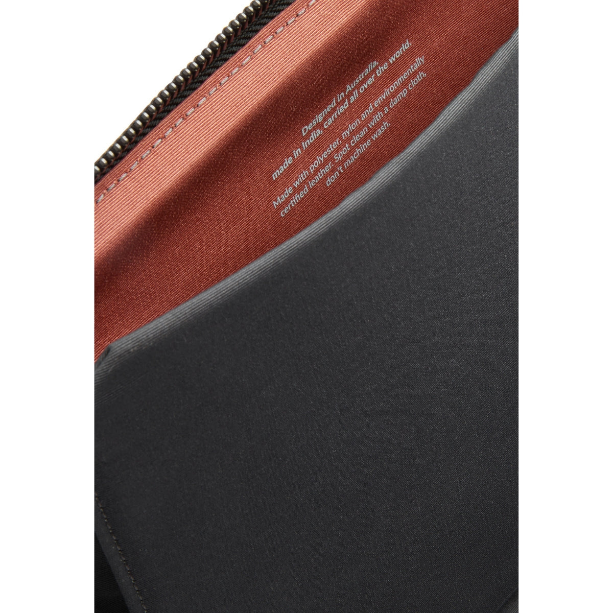 Bellroy Tokyo Folio 8&quot;