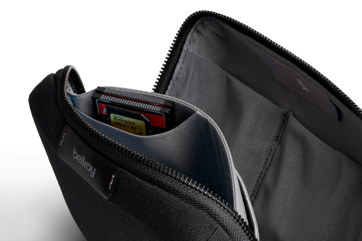 Bellroy Tech Kit Compact