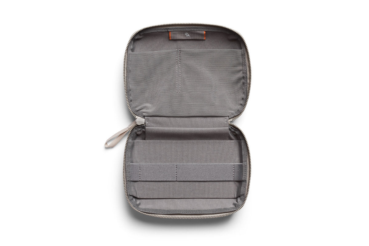 Bellroy Tech Kit Compact